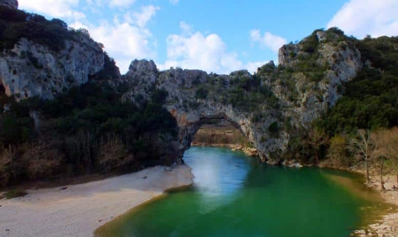 Zoom sur les gorges de l’Ardèche, un joyau de la nature